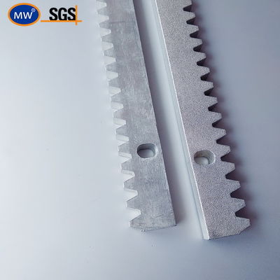 Industriële machines versnellingsracks Module 1.0 Zwarte oxide afwerking Duurzame versnellingsracks geschikt voor verschillende mechanische systemen leverancier
